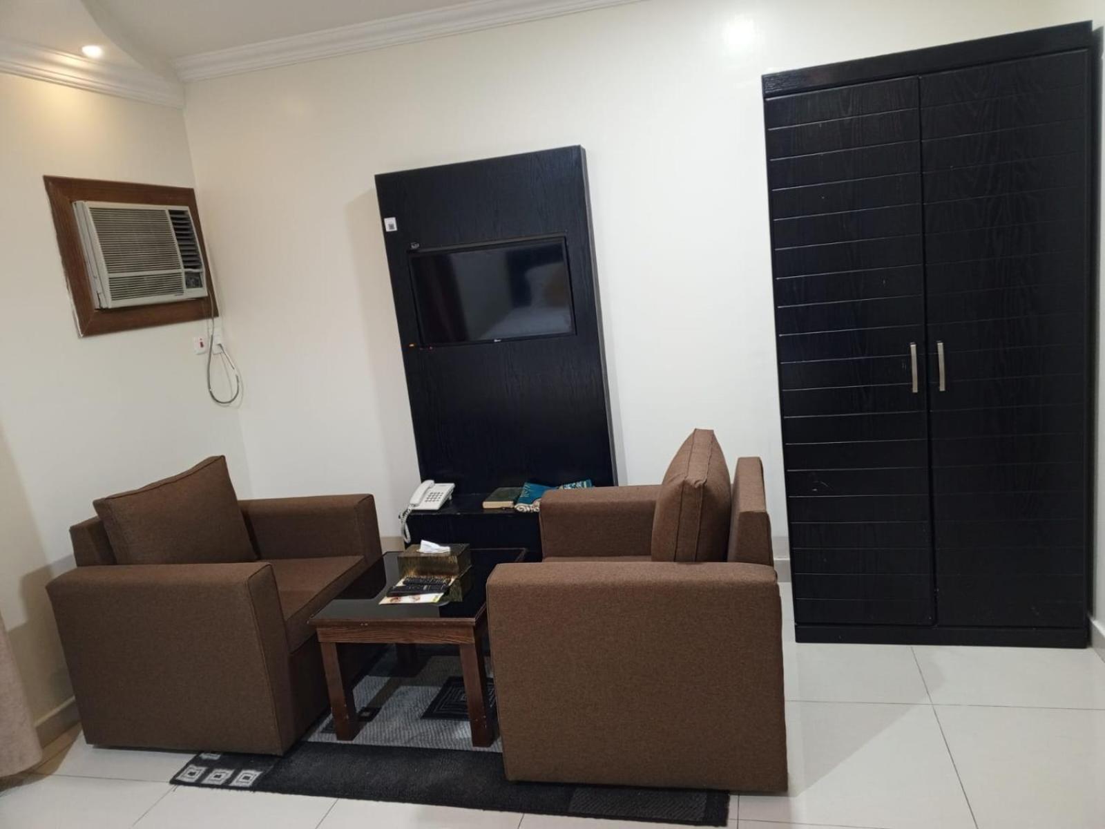 达曼 Hona Al Holm Furnished Units酒店 外观 照片